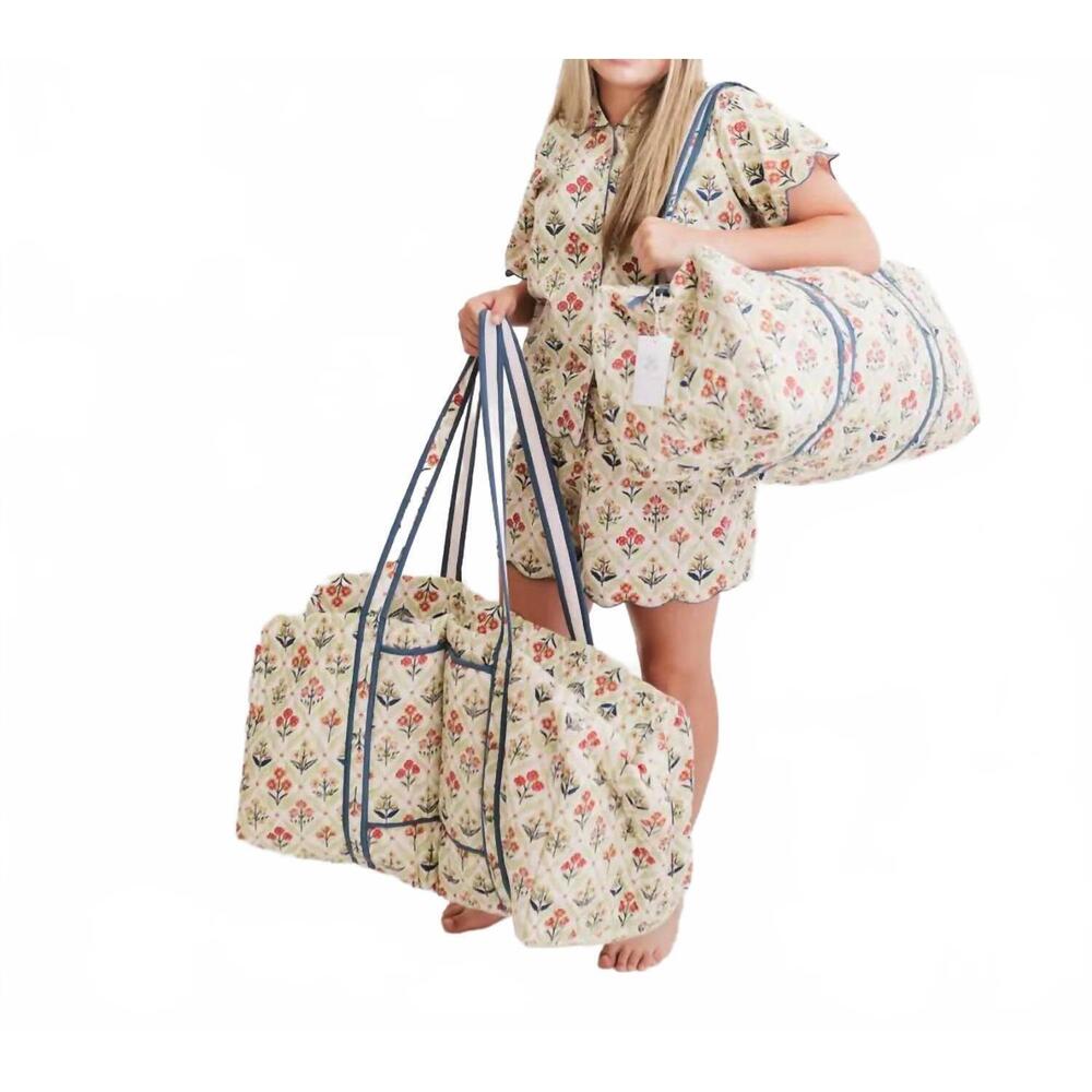 NEW HEART OF GRACE women's quilted luxe xl duffle bag in meadow